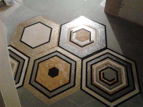 Мозаичные пано, камень, керамогранит и стекло